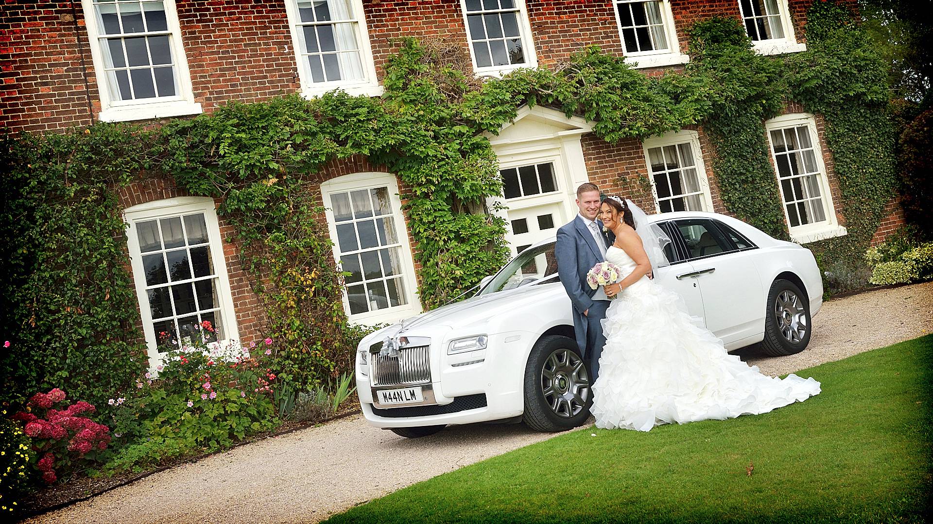 ALREWAS HAYES WEDDING PHOTOGRAPHER