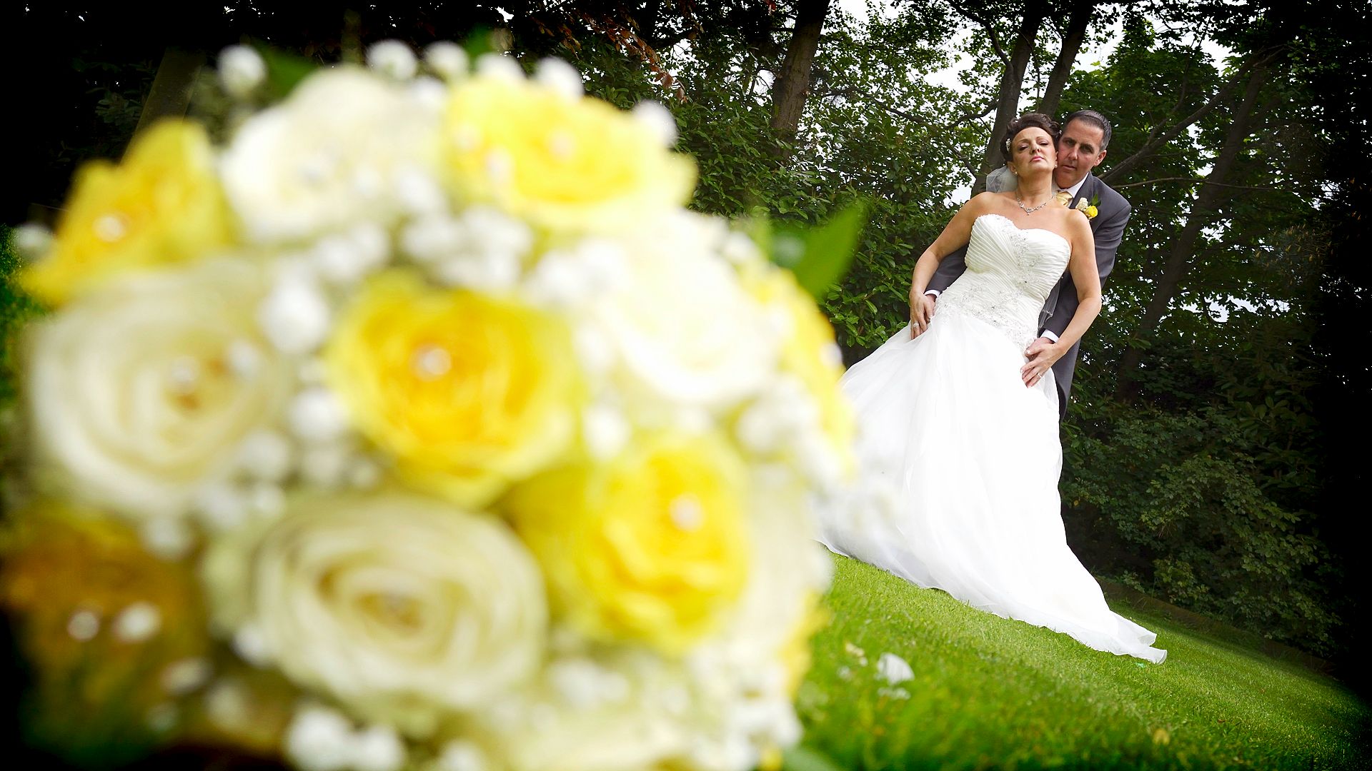 Fairlawns Wedding Photographer